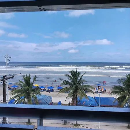 Apartamento Pe Na Areia Com Garagem No Centro Mongagua Exterior photo