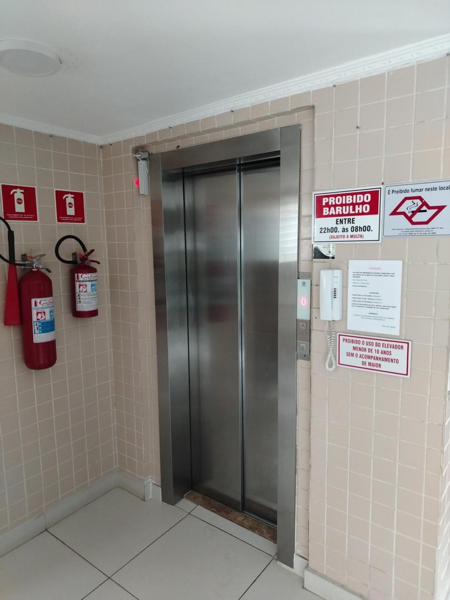 Pe Na Areia Com Garagem No Centro
